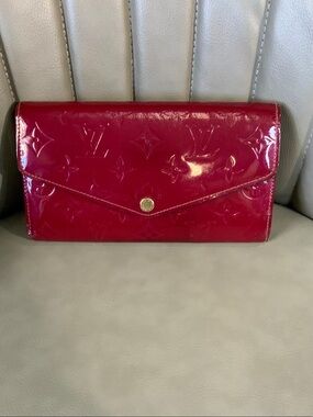 Louis Vuitton Patent Monogram Envelope Wallet in Red